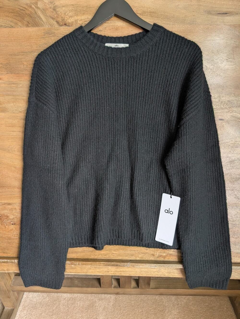NWT Alo Yoga Sweater Womens M Black Knit Wool Cashmere Ribbed Noble Crew Neck